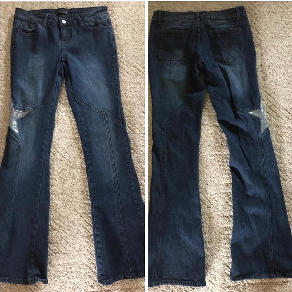 Super Cute Jeans w/ Sequin Star
